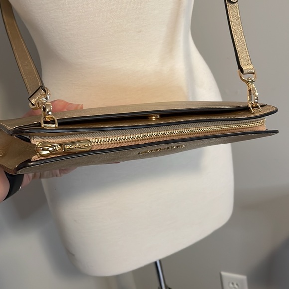 Michael Kors gold Crossbody staffino leather - Picture 5 of 15